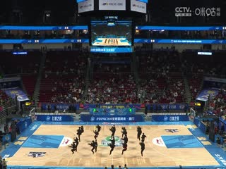 皇帝群p小说